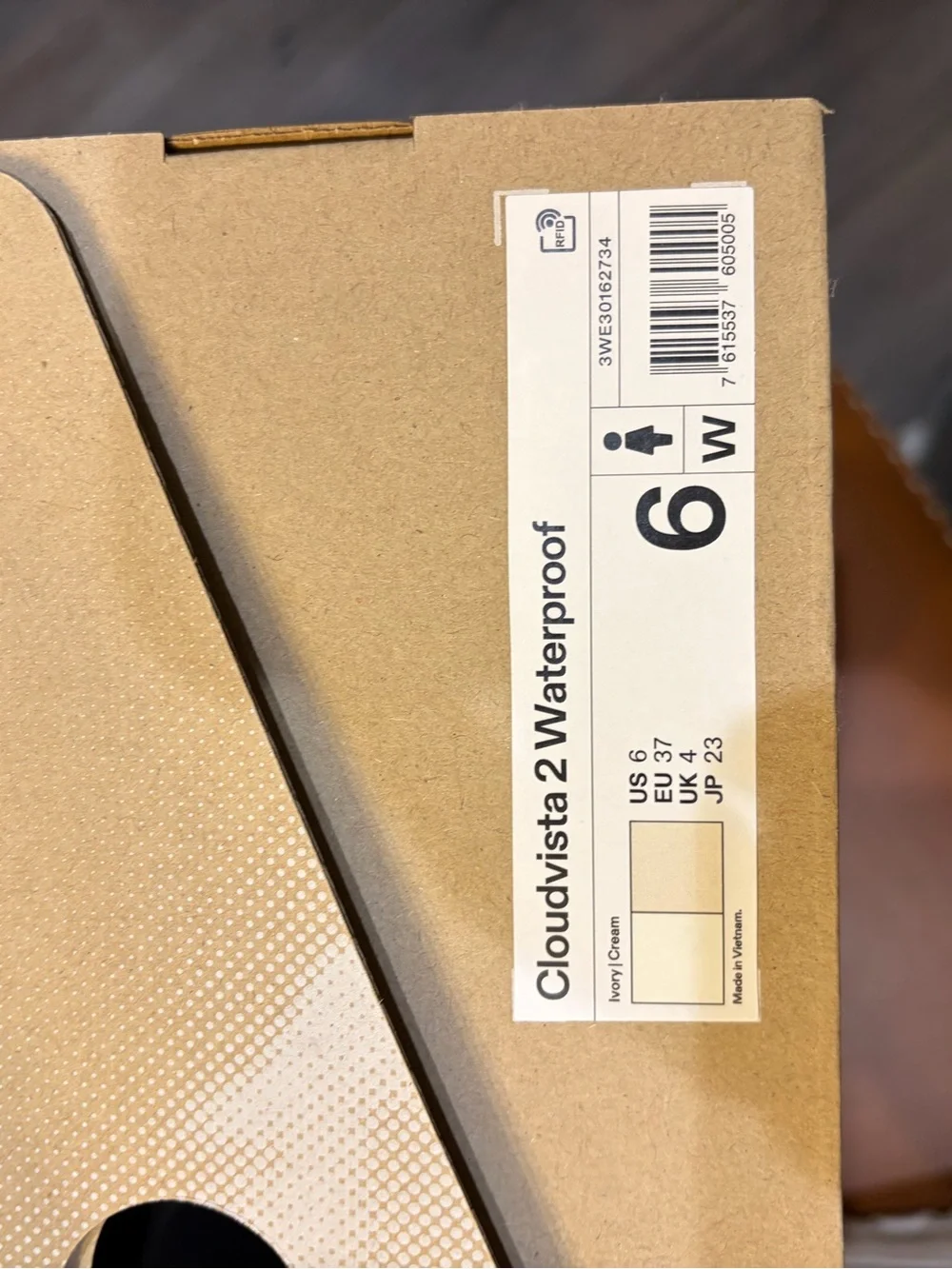 On Running Cloudvista 2 Waterproof Women Sneakers (Size 6)